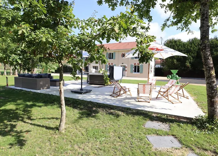 בית נופש Le Moulin De Lachalade *